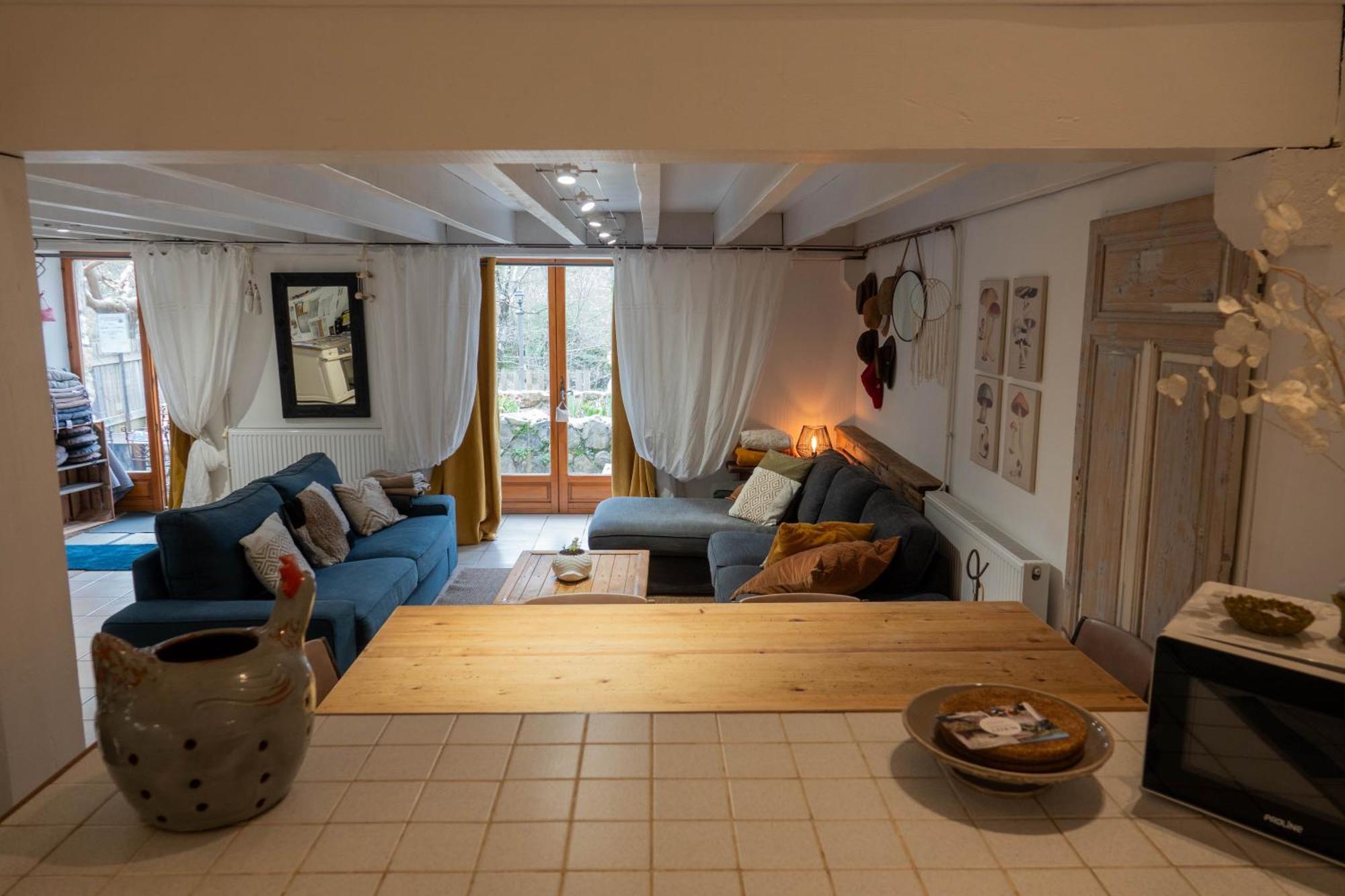 Apartmán Rives De Bourges Burzet Exteriér fotografie