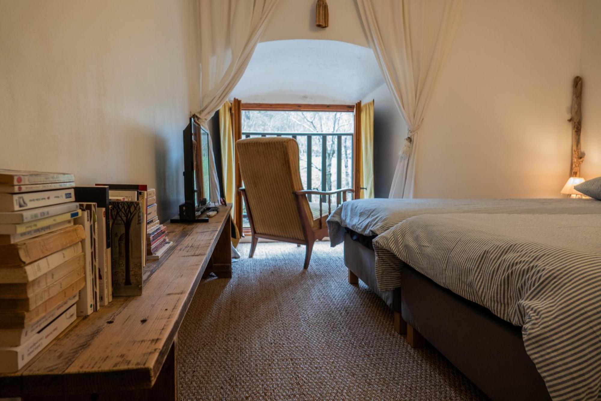 Apartmán Rives De Bourges Burzet Exteriér fotografie